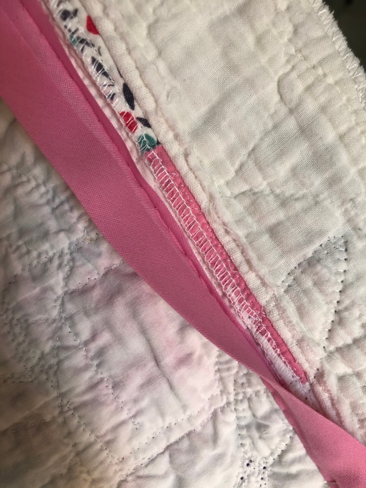 Finished! Saving the Pink Fan Vintage Quilt. – Rhonda Dort